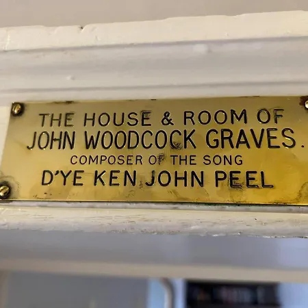 House - Sleeps 10 Pet Friendly & Parking