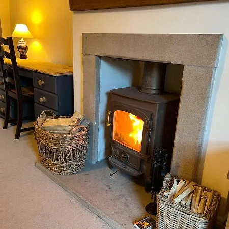 Holiday home Stunning 4-bed Grade Ii House In The District